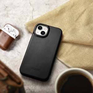 Wholesale iCarer CE Oil Wax Premium Leather Folio MagSafe Apple iPhone 14 Plus / 15 Plus black - ICR389 - {ean13} - Hurt