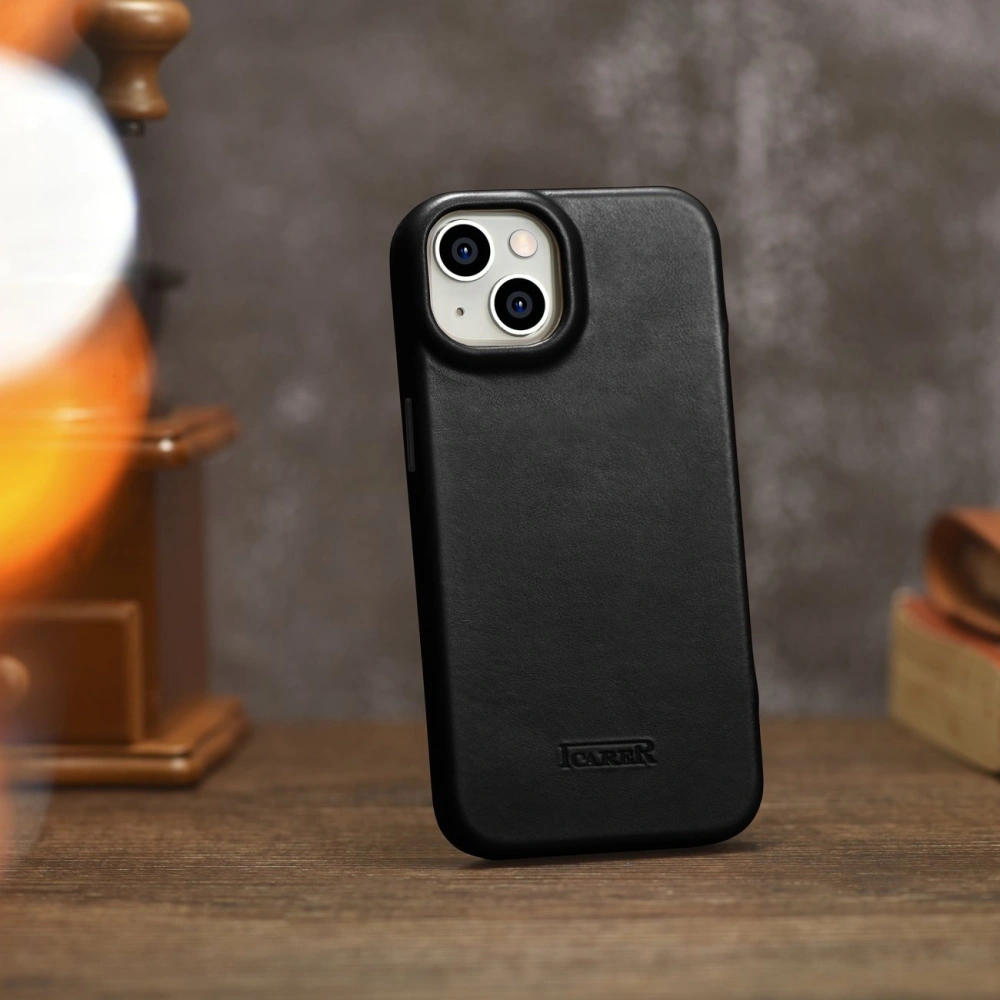 Hurtownia GSM - Etui iCarer CE Oil Wax Premium Leather Folio MagSafe Apple iPhone 14 Plus / 15 Plus černé - ICR389 - {ean13} - Hurt