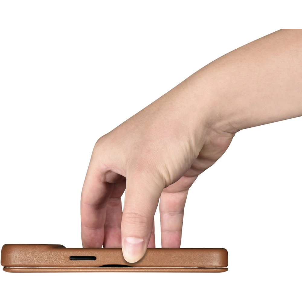 Wholesale iCarer CE Premium Leather Folio MagSafe Apple iPhone 14 brown - ICR398 - {ean13} - Hurt