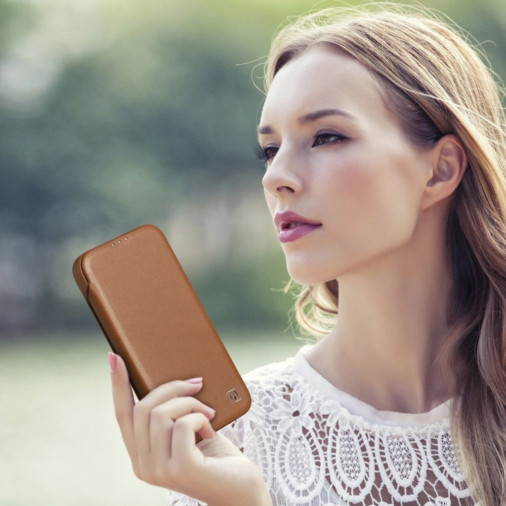 Wholesale iCarer CE Premium Leather Folio MagSafe Apple iPhone 14 brown - ICR398 - {ean13} - Hurt