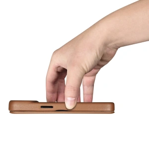 Wholesale iCarer CE Premium Leather Folio MagSafe Apple iPhone 14 Plus / 15 Plus brown - ICR410 - {ean13} - Hurt