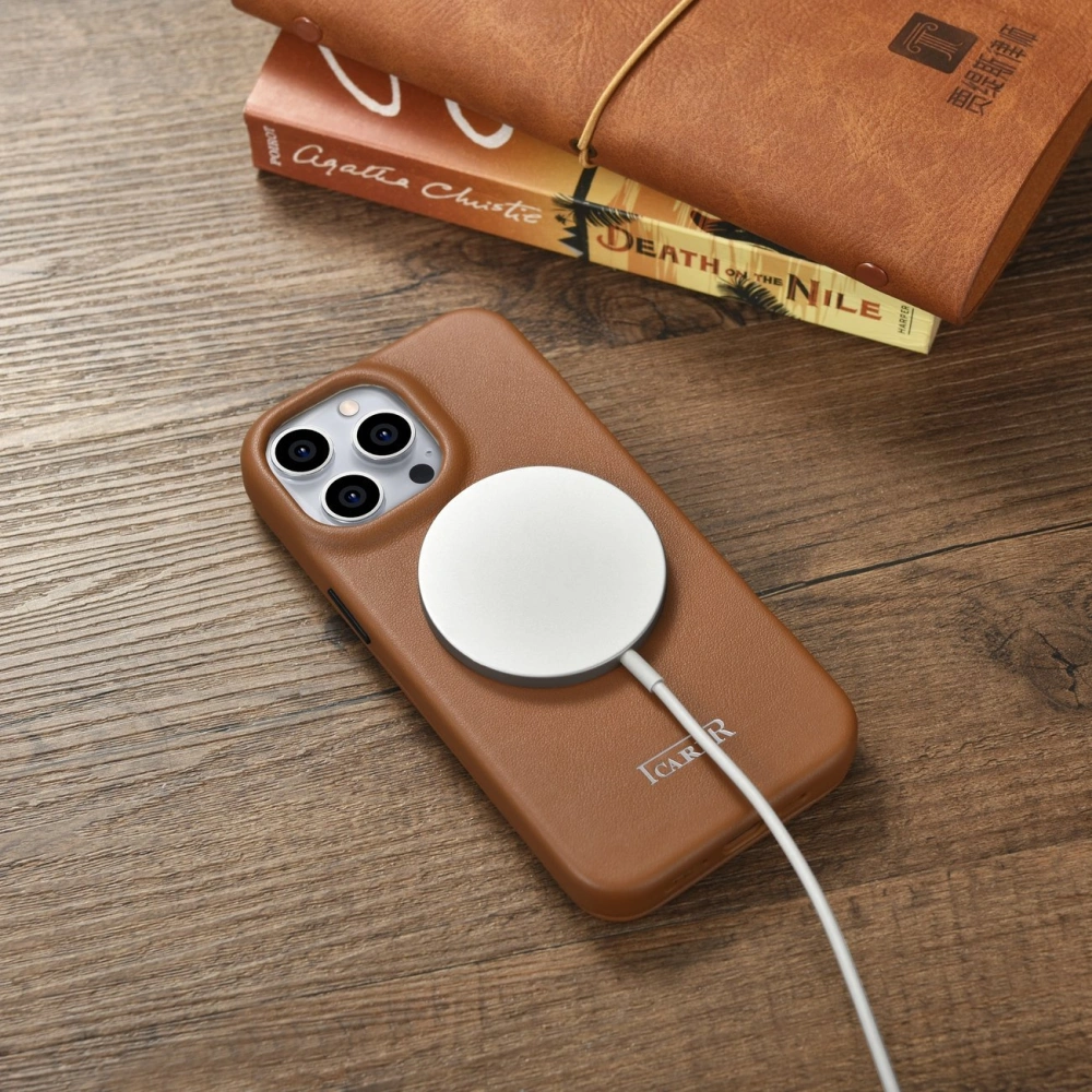 Hurtownia GSM - Etui iCarer CE Premium Leather Folio MagSafe Apple iPhone 14 Pro Max hnědý - ICR416 - {ean13} - Hurt