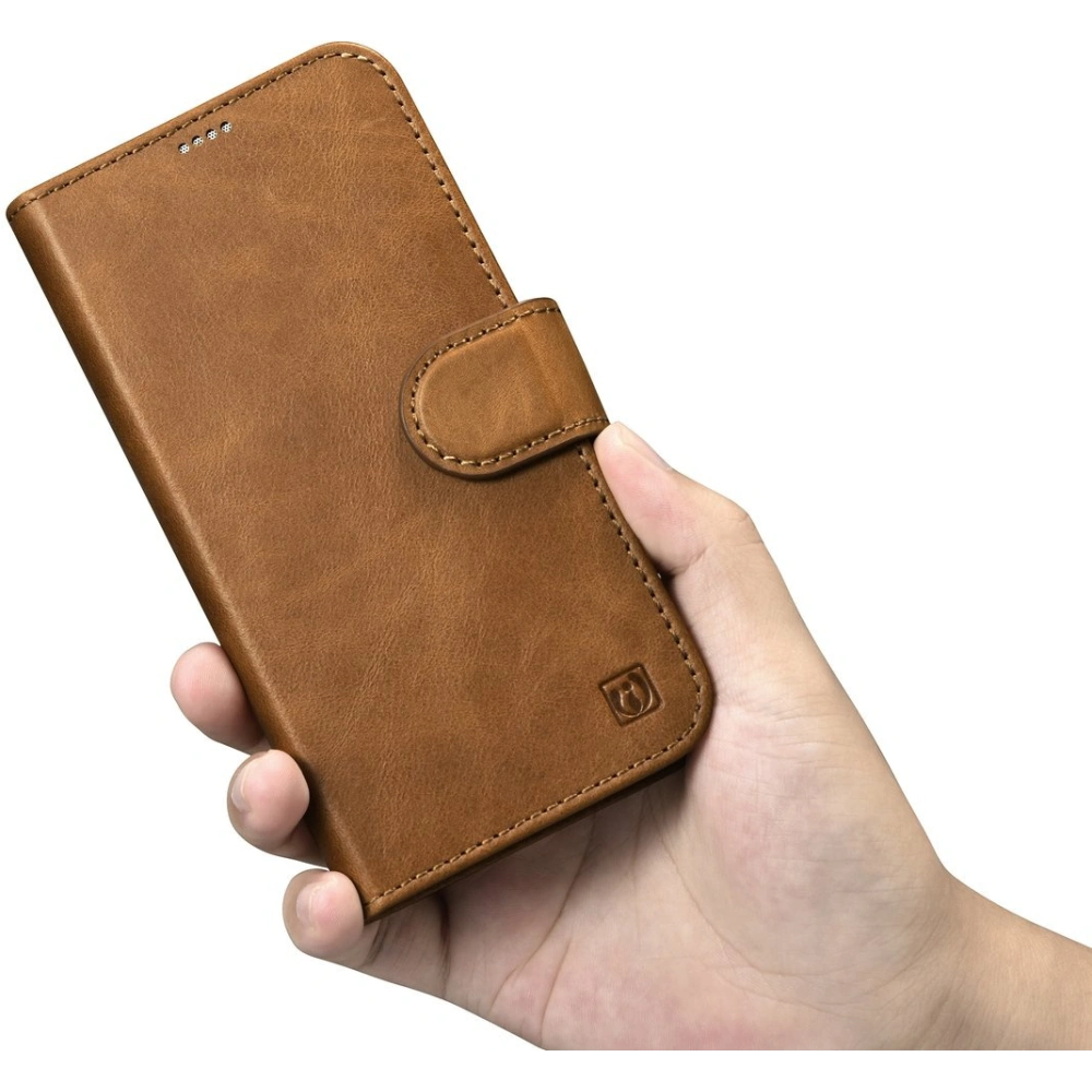 Hurtownia GSM - Etui iCarer Oil Wax Wallet Anti-RFID 2in1 Apple iPhone 14 Plus / 15 Plus jasnobrązowy - ICR448 - {ean13} - Hurt