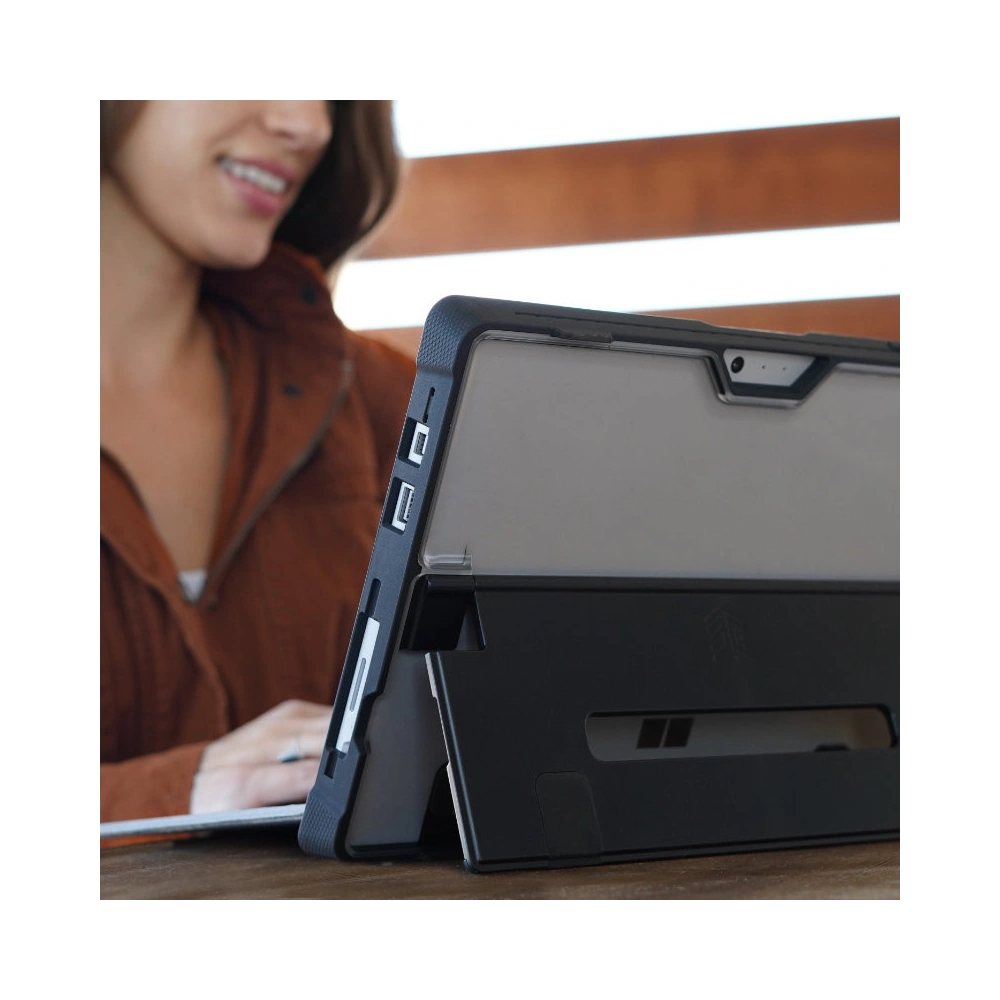 Hurtownia GSM - Etui STM Dux Shell Microsoft Surface Pro 7/Pro 7+ (Fekete) - STM42 - {ean13} - Hurt