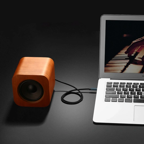 Kabel audio kątowy UGREEN AV112 AUX 2x mini jack 3,5mm 1,5m niebieski