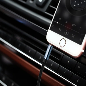 Kabel audio kątowy UGREEN AV112 AUX 2x mini jack 3,5mm 1,5m niebieski