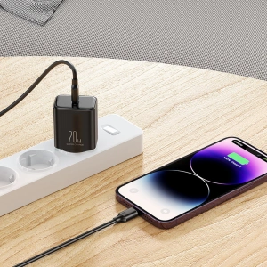 Hurtownia GSM - Nabíječka Joyroom JR-TCF06 USB-C 20W PD černá - JYR743 - {ean13} - Hurt