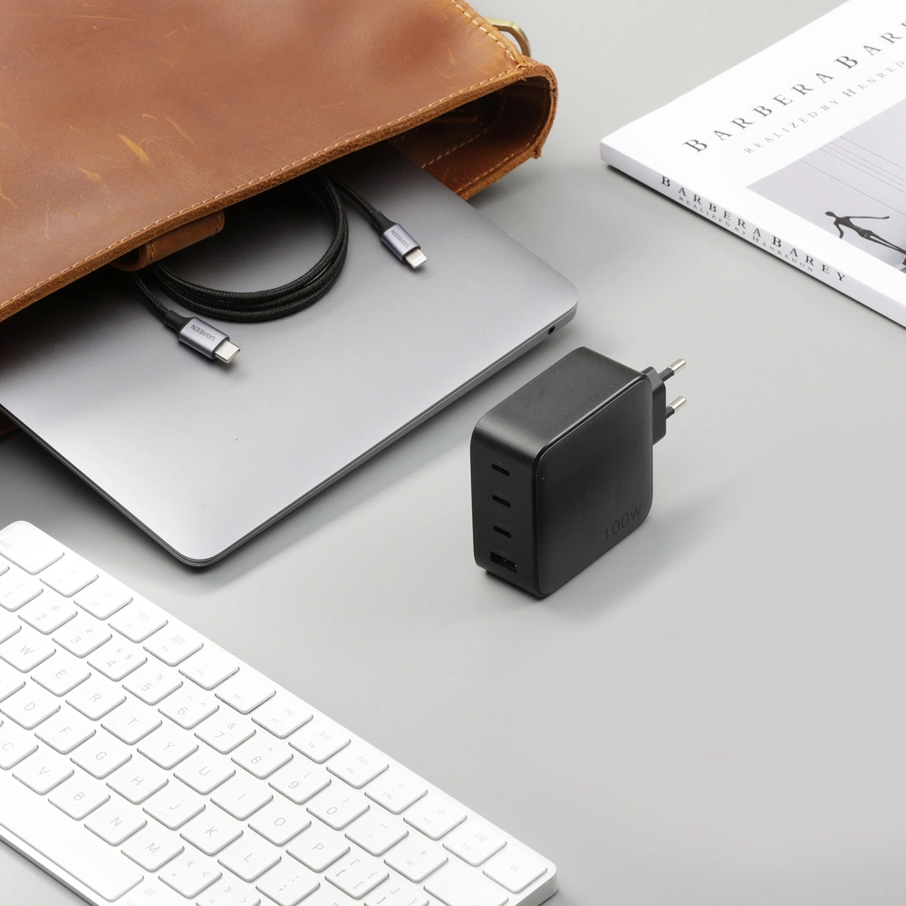 Hurtownia GSM - Nabíječka UGREEN CD226 GaN 3x USB-C + USB-A PD 3.0 QC 4+ FCP SCP AFC 100W EU černá - UGR1618 - {ean13} - Hurt
