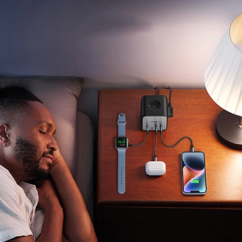 Listwa zasilająca UGREEN CD268 65W USB-A/USB-C + 3x gniazdo AC czarna