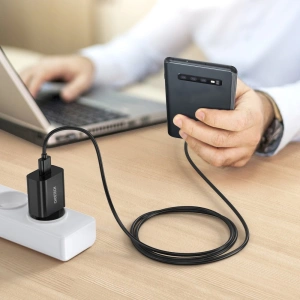 Hurtownia GSM - Încărcător de rețea Choetech Q5003 QC3.0 18W 3A + cablu USB-A/USB-C 1m negru - CHT96 - {ean13} - Hurt