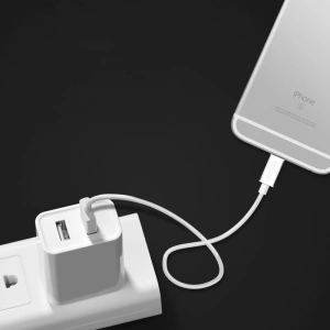 Hurtownia GSM - Kabel Choetech IP0027 USB-A/Lightning MFI 1,8m weiß - CHT102 - {ean13} - Hurt