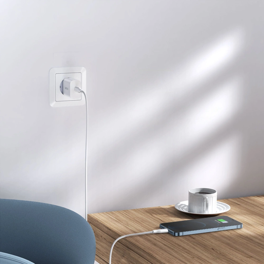 Wholesale Choetech Q5004-V2-EU-CLWH Wall Charger USB-C 20W PD 3A + USB-C/Lightning MFI Cable 1,2m white - CHT114 - {ean13} - Hurt