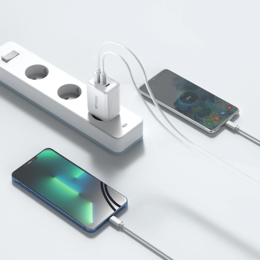 Hurtownia GSM - Síťová nabíječka Tech-Protect C65W 3-portová nabíječka PD 65W QC 3.0 bílá - THP2052 - {ean13} - Hurt