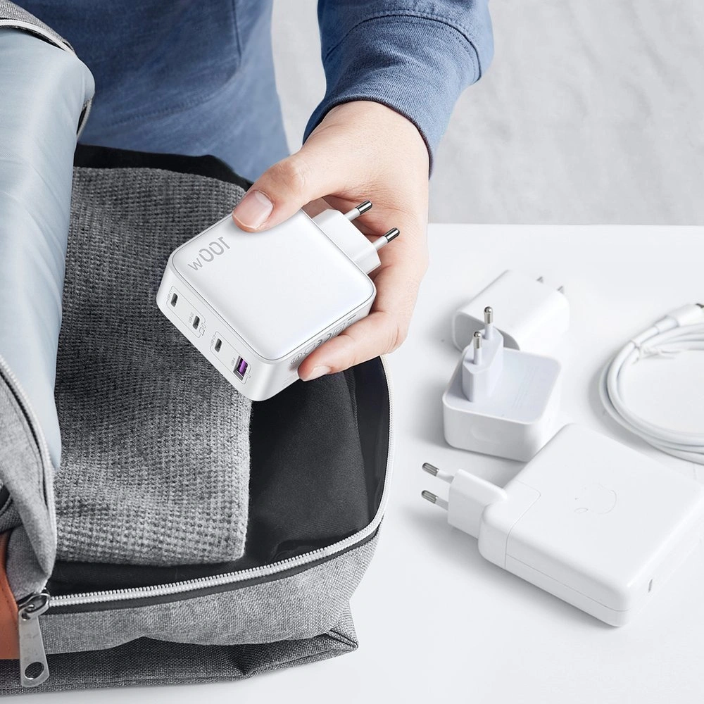 Hurtownia GSM - UGREEN CD226 3xUSB-C/USB-A 100W PPS fehér GaN hálózati töltő - UGR1667 - {ean13} - Hurt