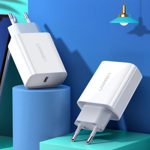 Ładowarka sieciowa UGREEN 60450 USB-C Power Delivery 3.0 Quick Charge 4.0+ 20W 3A biały