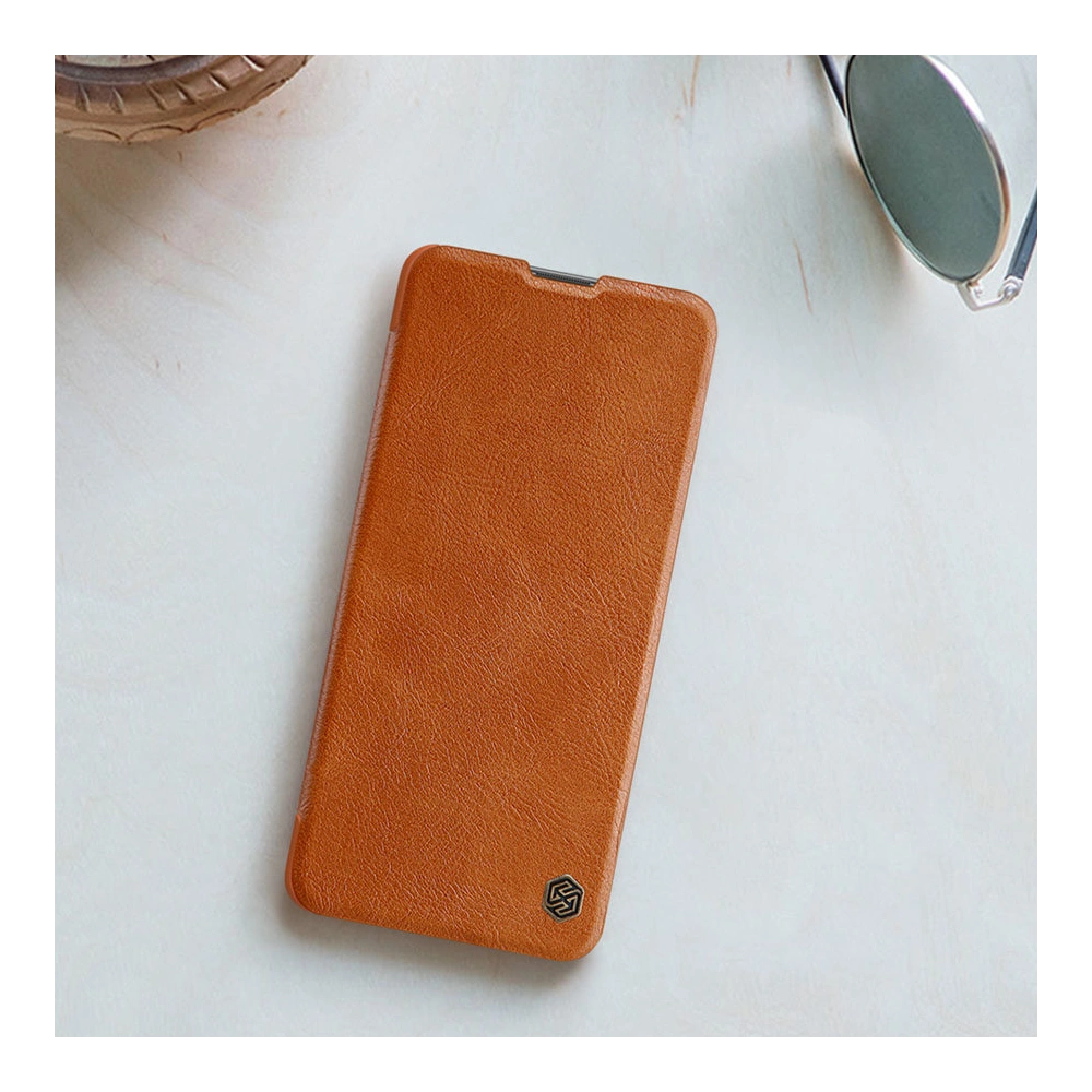 Hurtownia GSM - [OUTLET] Nillkin Xiaomi Tasche Qin Mi11i HyperCharge schwarz - OT-530 - {ean13} - Hurt