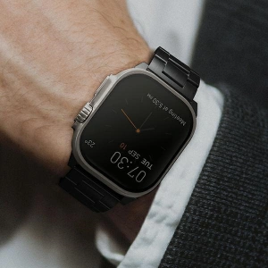 Hurtownia GSM - Pasek UNIQ Osta Apple Watch 4/5/6/7/SE/8/9/Ultra 44/45/49mm Nerezová ocel černý/midnight black - UNIQ931 - {ean13} - Hurt