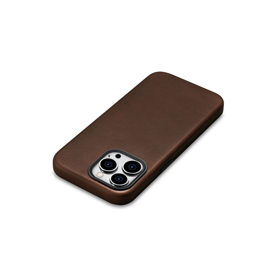 Hurtownia GSM - Case iCarer Oil Wax Premium Leather MagSafe Apple iPhone 15 Pro braun - ICR493 - {ean13} - Hurt