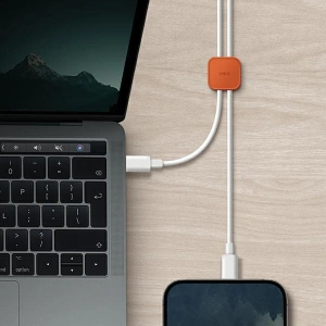 Hurtownia GSM - Organizer UNIQ Pod samoprzylepny do kabli šedý/chalk grey [8szt.] - UNIQ940 - {ean13} - Hurt