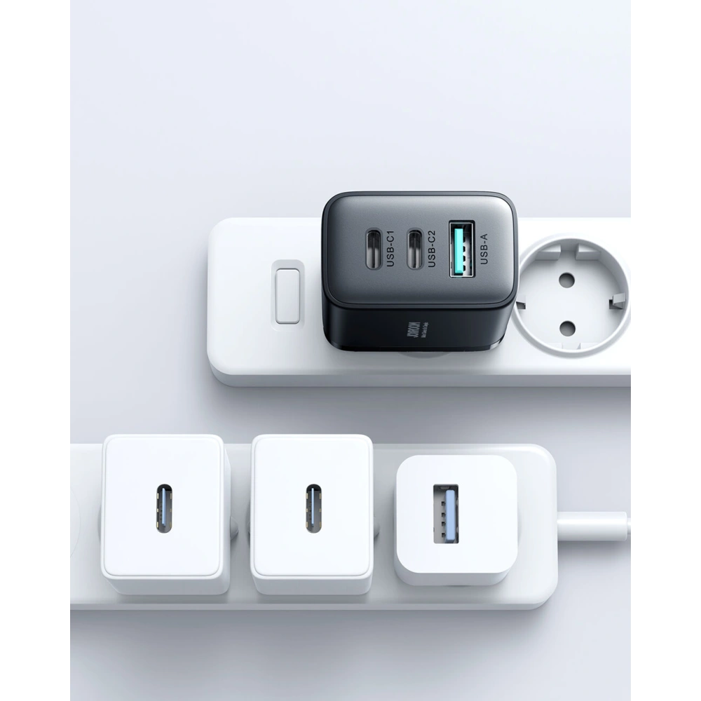 Hurtownia GSM - Hálózati töltő Joyroom JR-TCF10 2xUSB-C 1xUSB-A 32W fekete - JYR818 - {ean13} - Hurt
