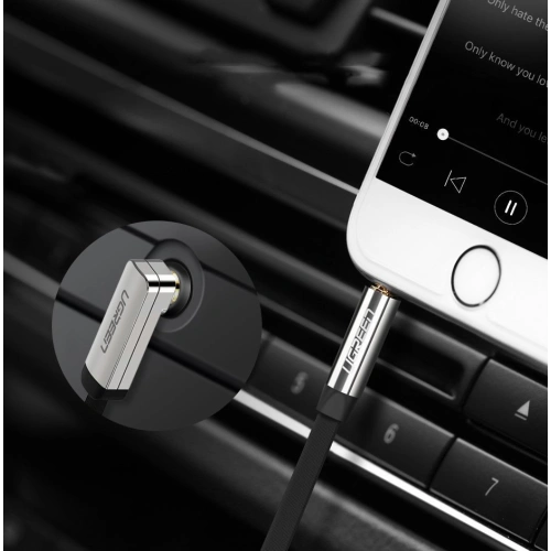 Płaski kabel kątowy audio UGREEN AV119 AUX mini jack 3.5 mm 0.5 m czarny