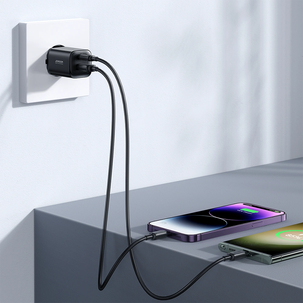 Hurtownia GSM - Hálózati töltő Joyroom Speed Series JR-TCF08EU USB-A, USB-C 30W PD QC AFC FCP fekete - JYR935 - {ean13} - Hurt