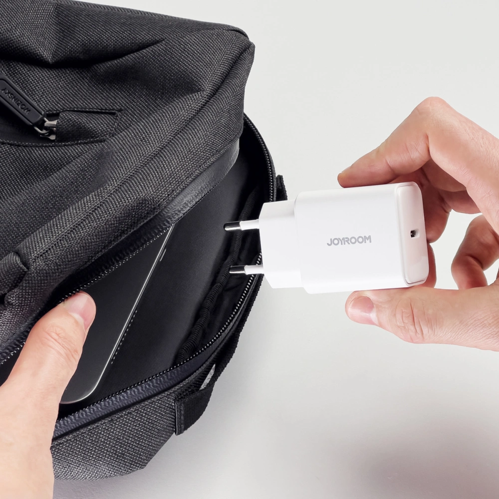 Hurtownia GSM - Hálózati töltő Joyroom JR-TCF06 USB-C PD 20W fehér - JYR997 - {ean13} - Hurt