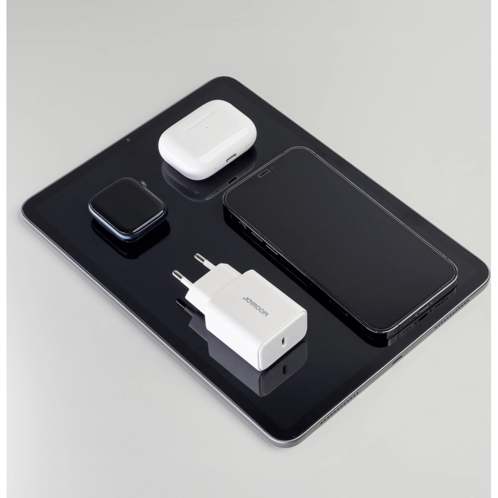 Hurtownia GSM - Hálózati töltő Joyroom JR-TCF06 USB-C PD 20W fehér - JYR997 - {ean13} - Hurt