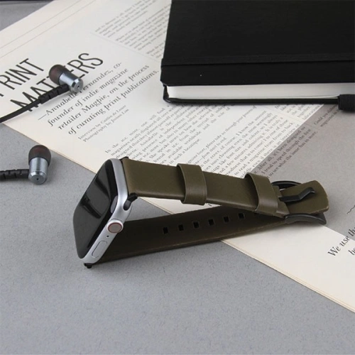 Pasek UNIQ Mondain Apple Watch 4/5/6/7/SE/8/9/Ultra 44/45/49mm Genuine Leather niebieski/royal blue