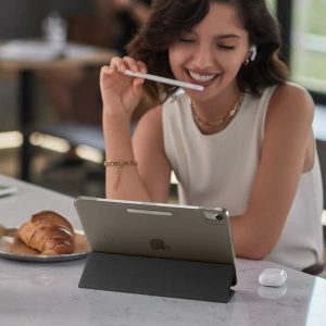 Hurtownia GSM - Etui ESR Ascend Trifold Apple iPad Air 10.9 2020/2022 (4. és 5. generáció) / iPad Air 11 2024 (6. generáció) Frosted Black - ESR769 - {ean13} - Hurt