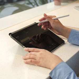 Wholesale Moshi VersaCover Apple iPad Pro 11" 2024 (5 gen) (Charcoal Black) - MOSH328 - {ean13} - Hurt