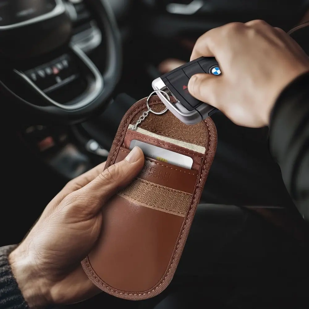 Hurtownia GSM - Tech-Protect KLR100 Faraday-Tasche Schlüssel los RFID-Signalblocker-Hülle Espresso - THP3378 - {ean13} - Hurt