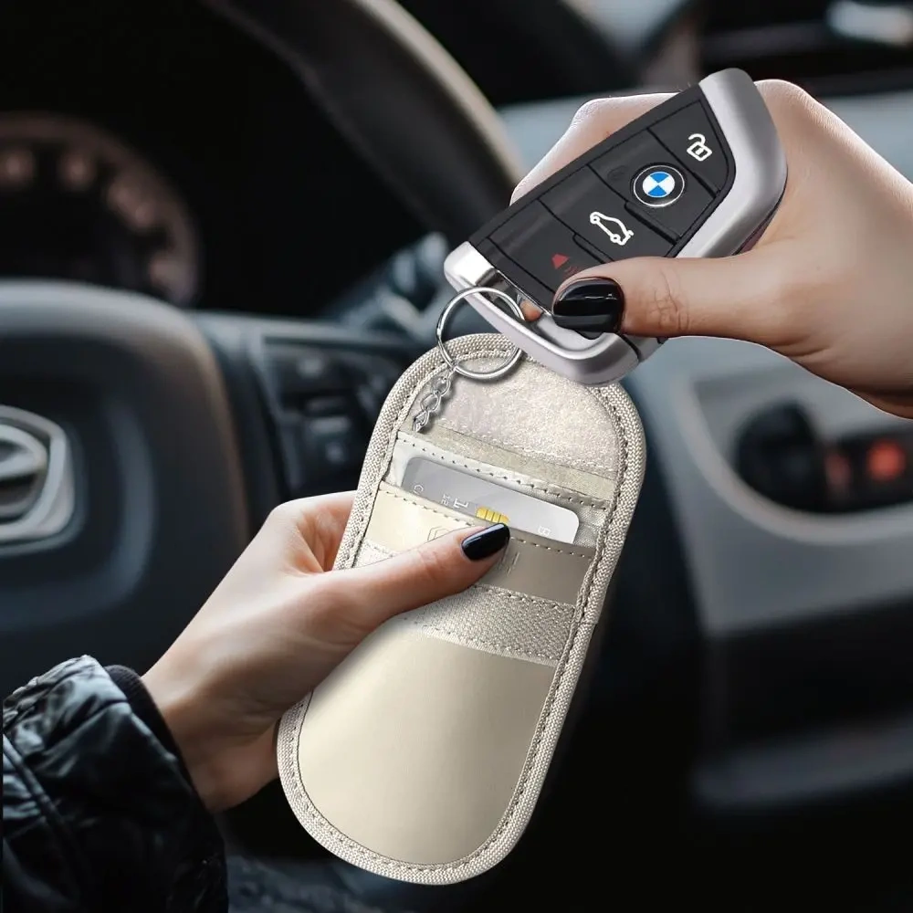 Hurtownia GSM - Tech-Protect KLR100 faraday ketrec Táska Kulcsnélküli RFID Jel Blokkoló Tok Caffe Latte - THP3380 - {ean13} - Hurt