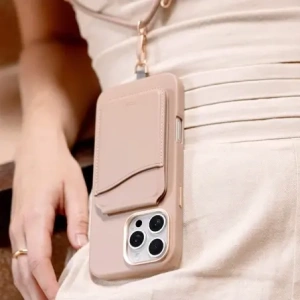 Hurtownia GSM - UNIQ Coehl Muse Apple iPhone 16 Pro Max Magnetic Töltés poros nude - UNIQ1377 - {ean13} - Hurt