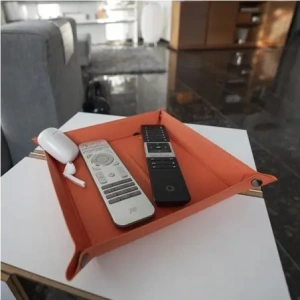 Hurtownia GSM - Organizer s indukční nabíječkou 4smarts 15W šedobéžový/grey creme - 4SMR29 - {ean13} - Hurt