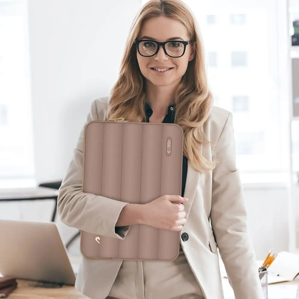 Hurtownia GSM - Pokrowiec + torba na akcesoria Tech-Protect Puffy Laptop 13-14 Walnut - THP3475 - {ean13} - Hurt
