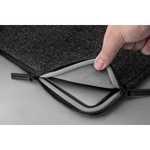 Wholesale LAUT Inflight Apple MacBook 13"/14" (black) - LUT119 - {ean13} - Hurt