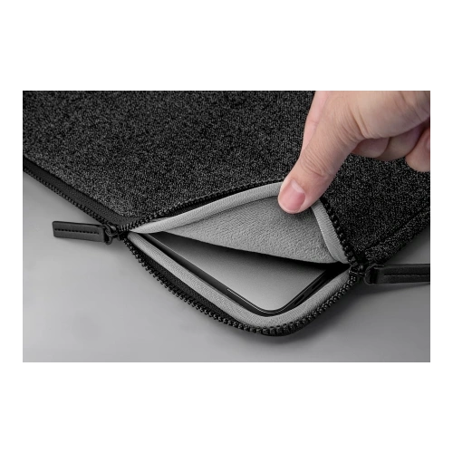 Etui LAUT Inflight Apple MacBook 13"/14" (black)