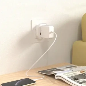 Hurtownia GSM - Tech-Protect Univerzális Utazási Adapter EU-ból Fehér - THP3630 - {ean13} - Hurt