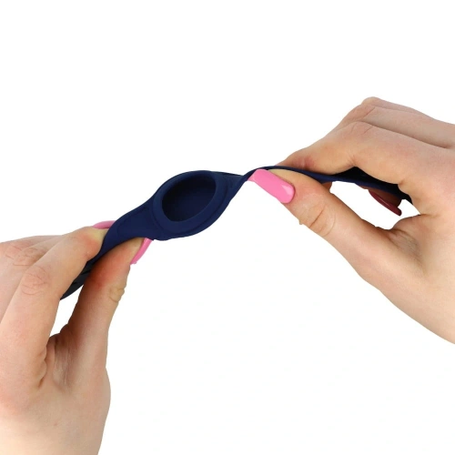 Etui Bizon Case Locator Pets do Apple AirTag granatowe