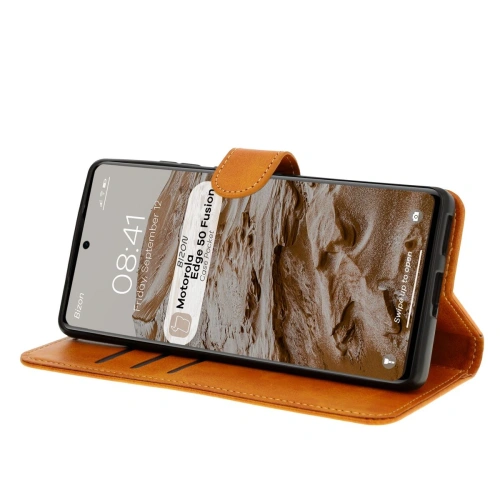 Etui z klapką Bizon Case Pocket do Motorola Edge 50 Fusion brązowe