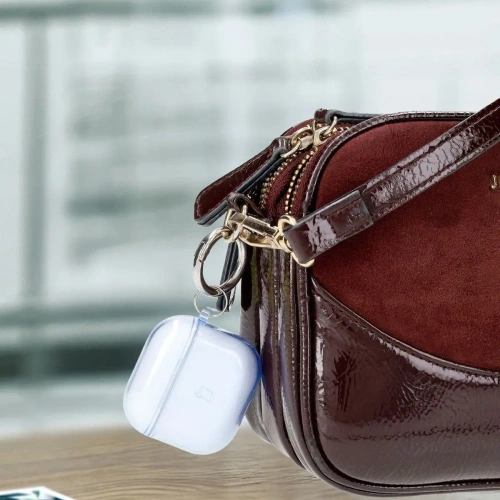Elastyczne etui z karabińczykiem Bizon Case Headphone Clear do Apple AirPods 4 przezroczysto-niebieskie