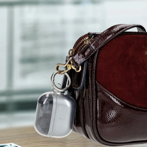 Elastyczne etui z karabińczykiem Bizon Case Headphone Clear do Samsung Galaxy Buds 3/3 Pro przeźroczysto-brokatowe