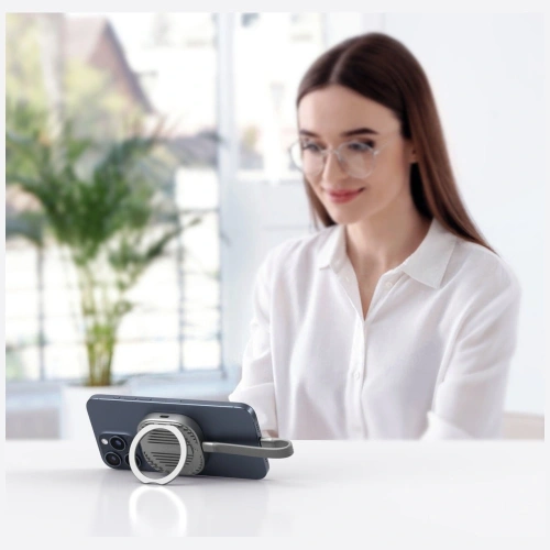 Magnetyczna obudowa na SSD M.2 2230 NVMe 4smarts do 4TB z podpórką 3xUSB-C MagSafe szary