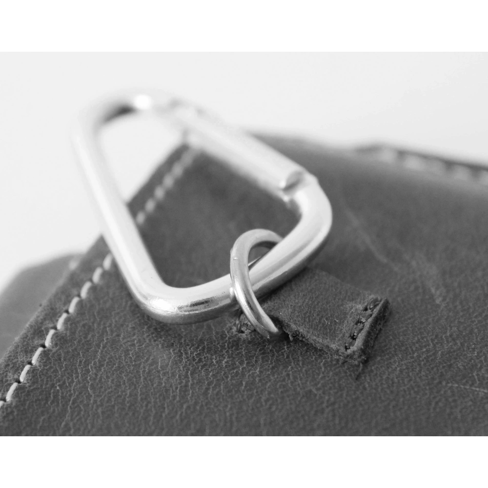 Wholesale LURESKO ASTER XXXL universal leather case with a loop for a strap, slip-in for phone 6.5' - 6.9' (gray vintage with white thread) - LUR27 - {ean13} - Hurt