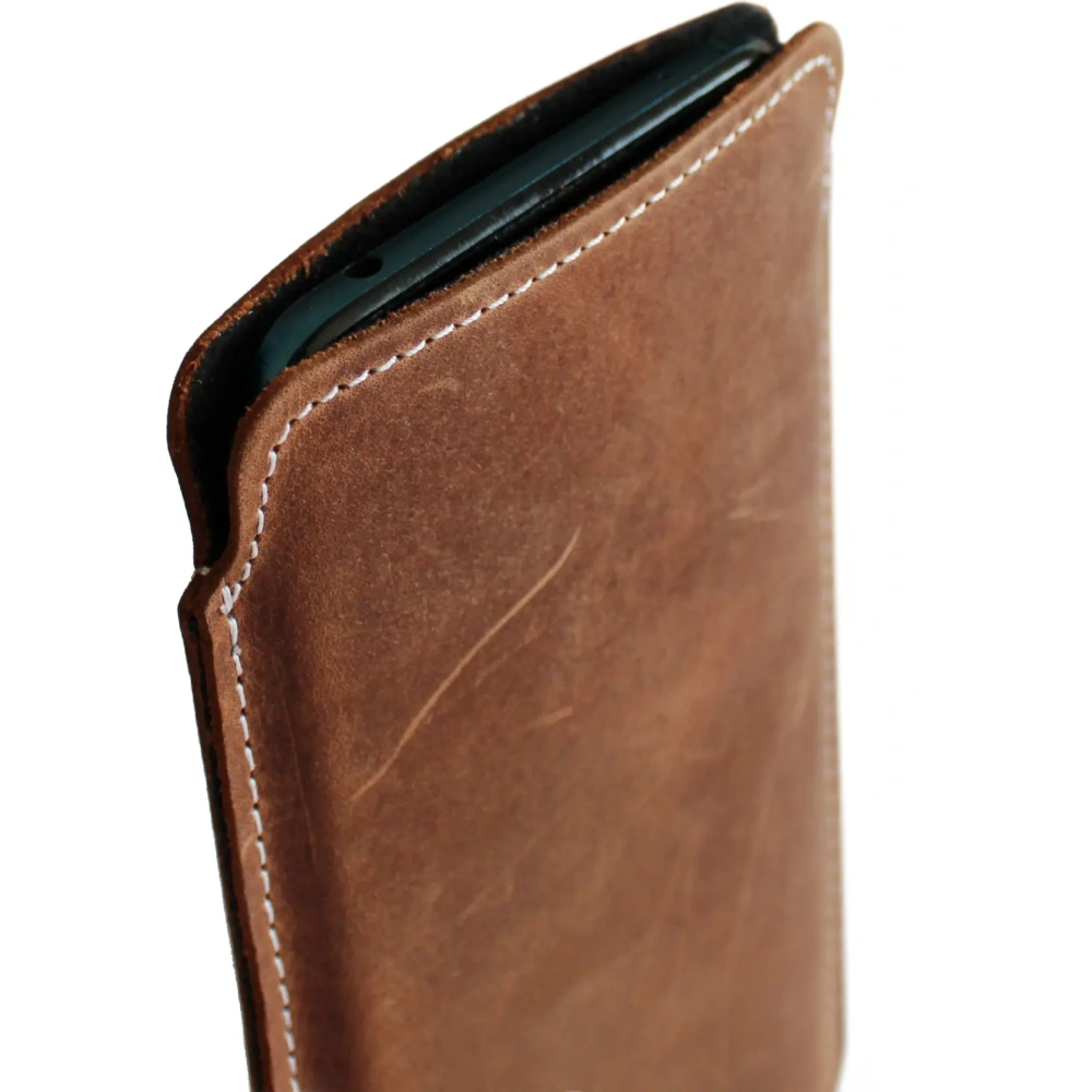 Wholesale LURESKO NORTHERN XXXL leather slipcase for phone (vintage brown with white thread) - LUR45 - {ean13} - Hurt