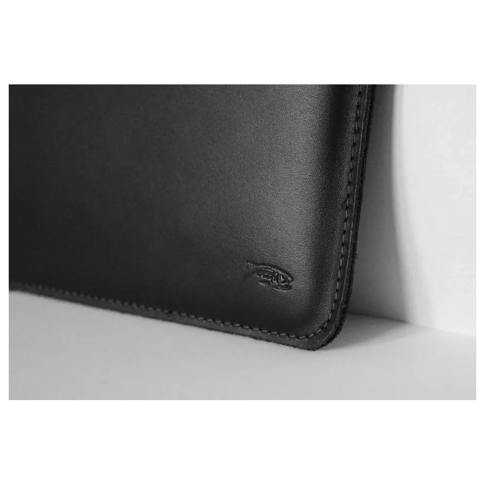 Wholesale LURESKO CLAYER XL+ leather case for tablet 290 x 212 x 9mm (black smooth with black thread) - LUR55 - {ean13} - Hurt
