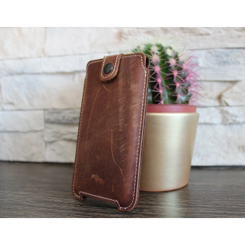 Skórzane etui LURESKO SOFIJA XXXL uniwersalne zapinane na pasek (czarny gładki biała nić)