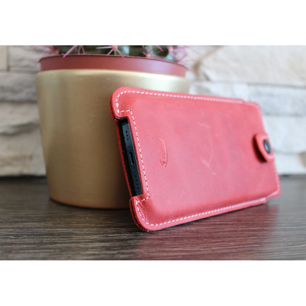 Wholesale LURESKO SOFIJA XXL leather case universal with a strap (red smooth with white thread) - LUR80 - {ean13} - Hurt