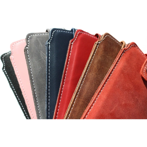 Skórzane etui LURESKO SOFIJA XXL uniwersalne zapinane na pasek (czerwony gładki biała nić)